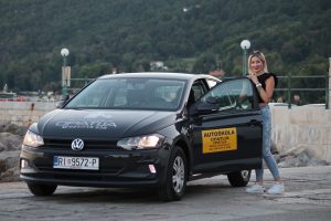 Nova instruktorica vožnje